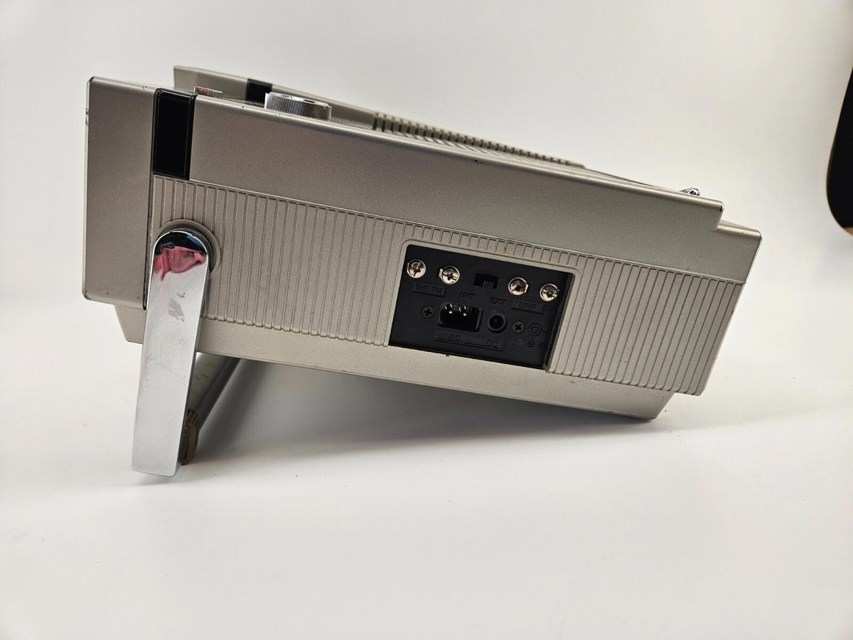 Tuner et téléviseur Magnasonic TMT300