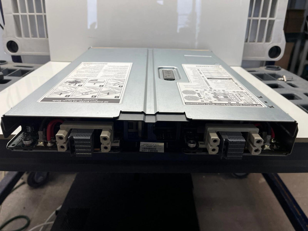 GOOD CONDITION HP ProLiant BL680c G5 Server Blade UNTESTED MXQ90302JD