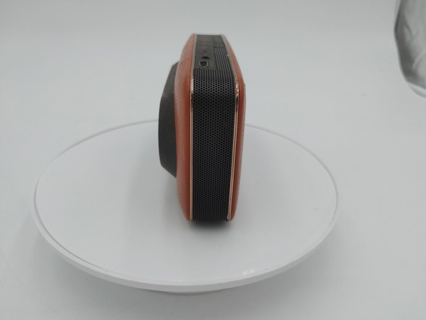 Good Condition Pioneer FREEme XW-LF3 Portable Bluetooth Speaker Brown Works