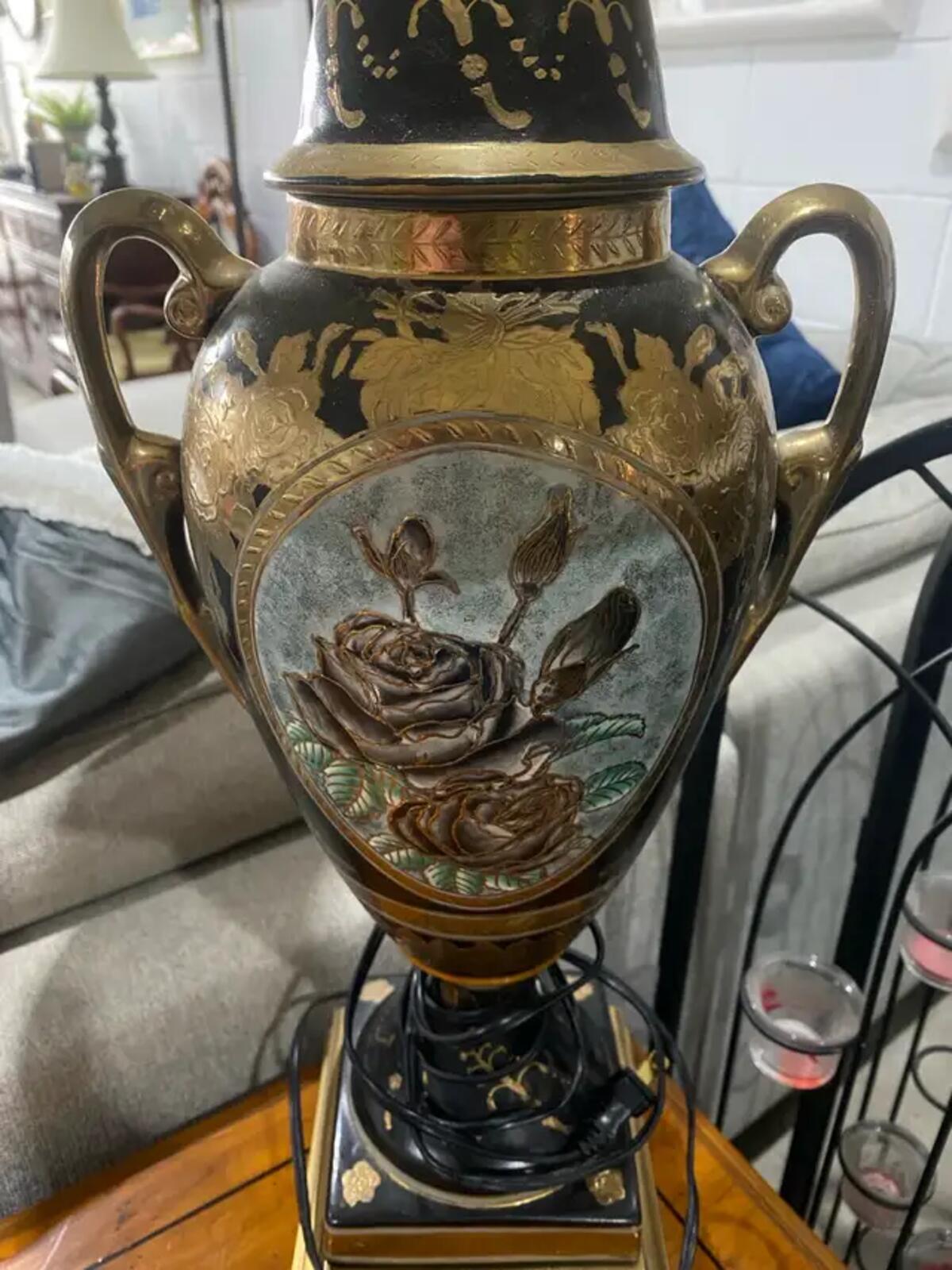 Vintage Oriental Table Lamp