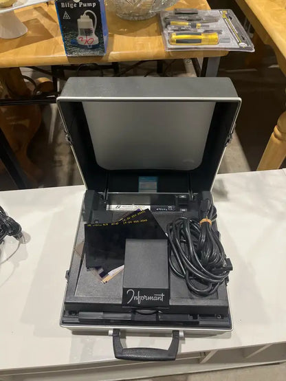 Informant II Microfilm Reader