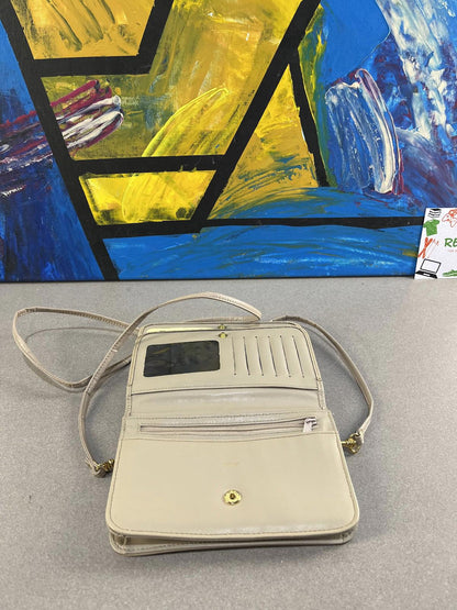 Buxton Women’s crossbody Bag – Beige (Good Condition)