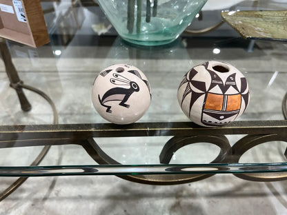 Acoma Pueblo seed pot - signed Dolores Lewis (Garcia)
