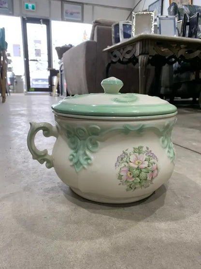 Pastel Green Antique Chamber Pot Set 3 piece