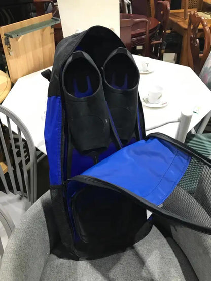 Akōna Pirate Diving Fins with Fin Bag - Size 6 1/2 - 7 1/2