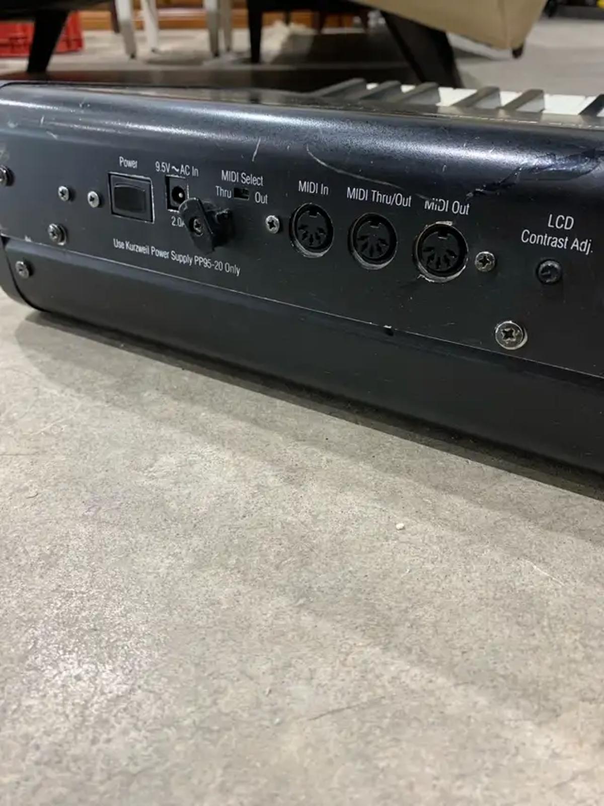Kurzweil PC88 Keyboard sold as seen