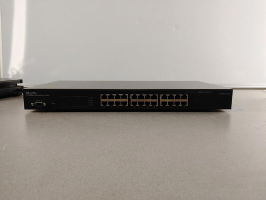 GOOD CONDITION LinkPro 10/100Mbps 24 port Ethernet Switch - Brown