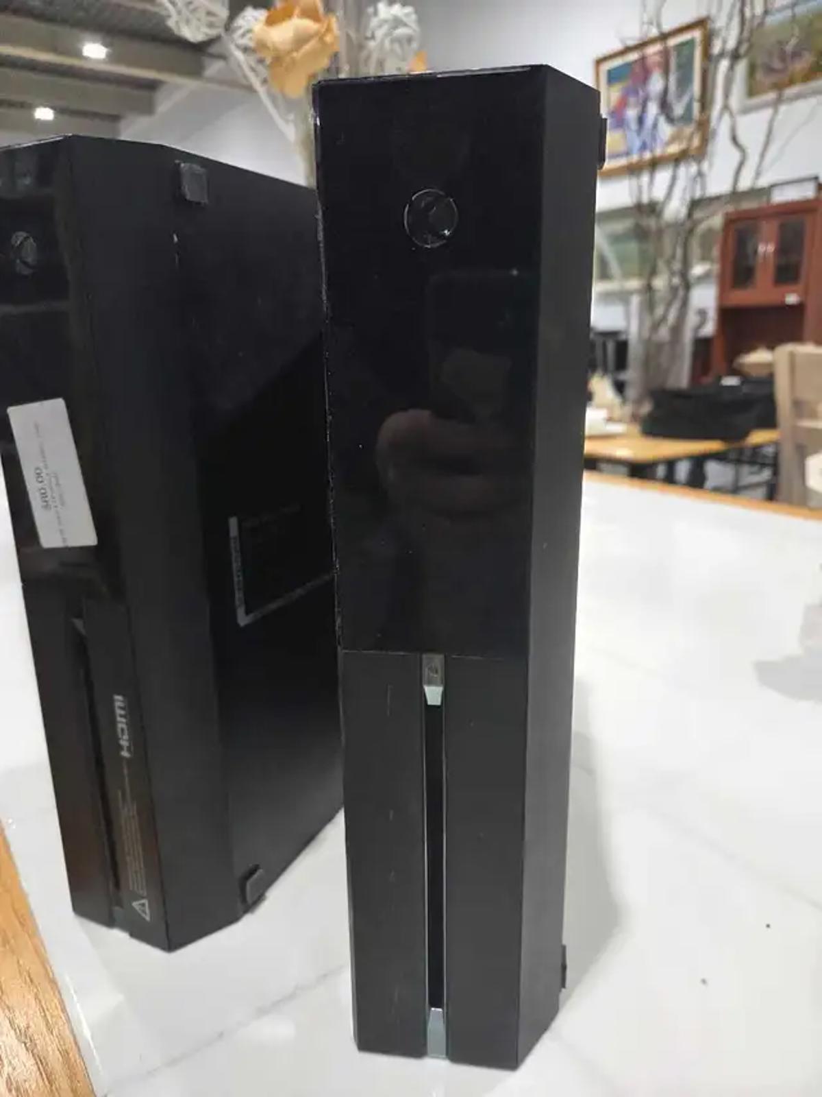 Microsoft Xbox One (Tested, Console Only) - 3 Available