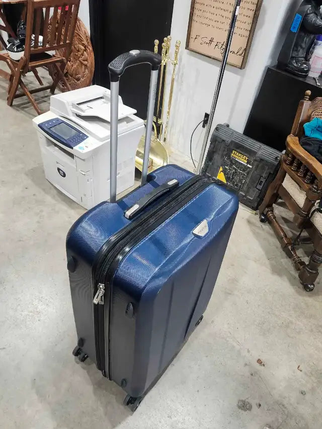 Ricardo Hard Shell Luggage