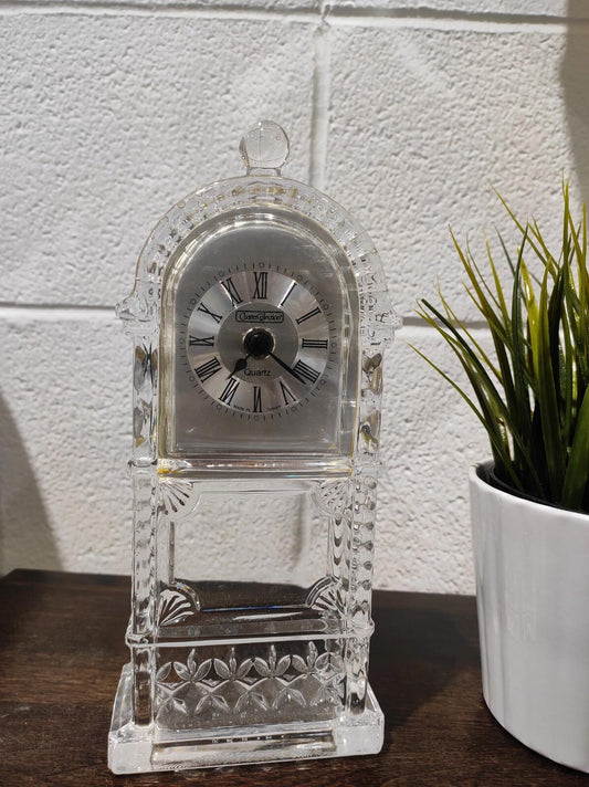 Vintage Charter Collection By Quartz Clock Crystal Mantle Desk 9"