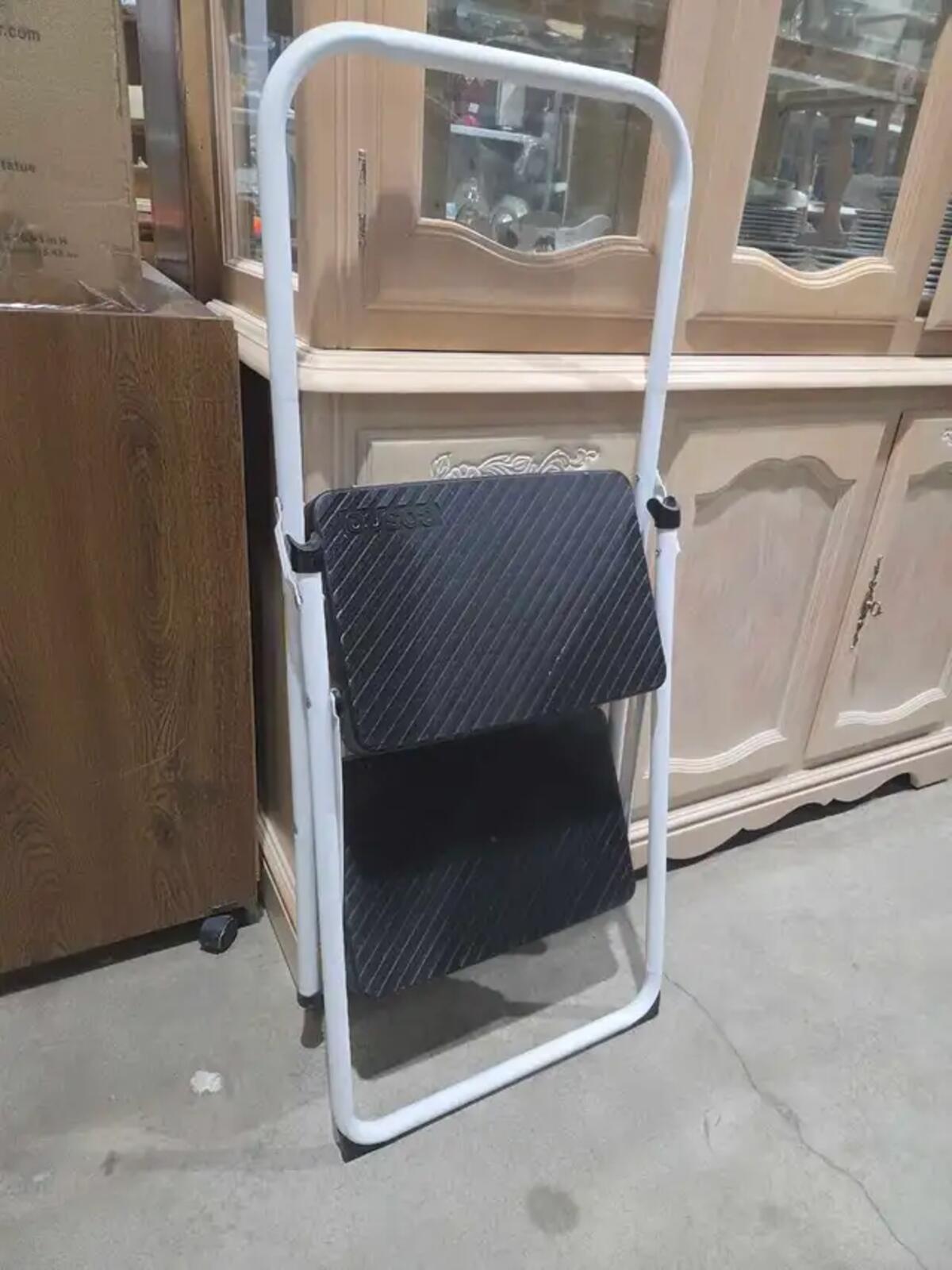 Cosco 2-Step Stool