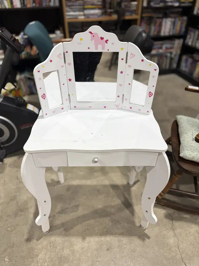Unicorn Vanity