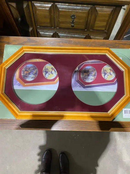 Vintage Wooden Plate Holder