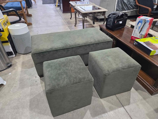 3 Piece Green Fabric/Velvet Ottoman Set