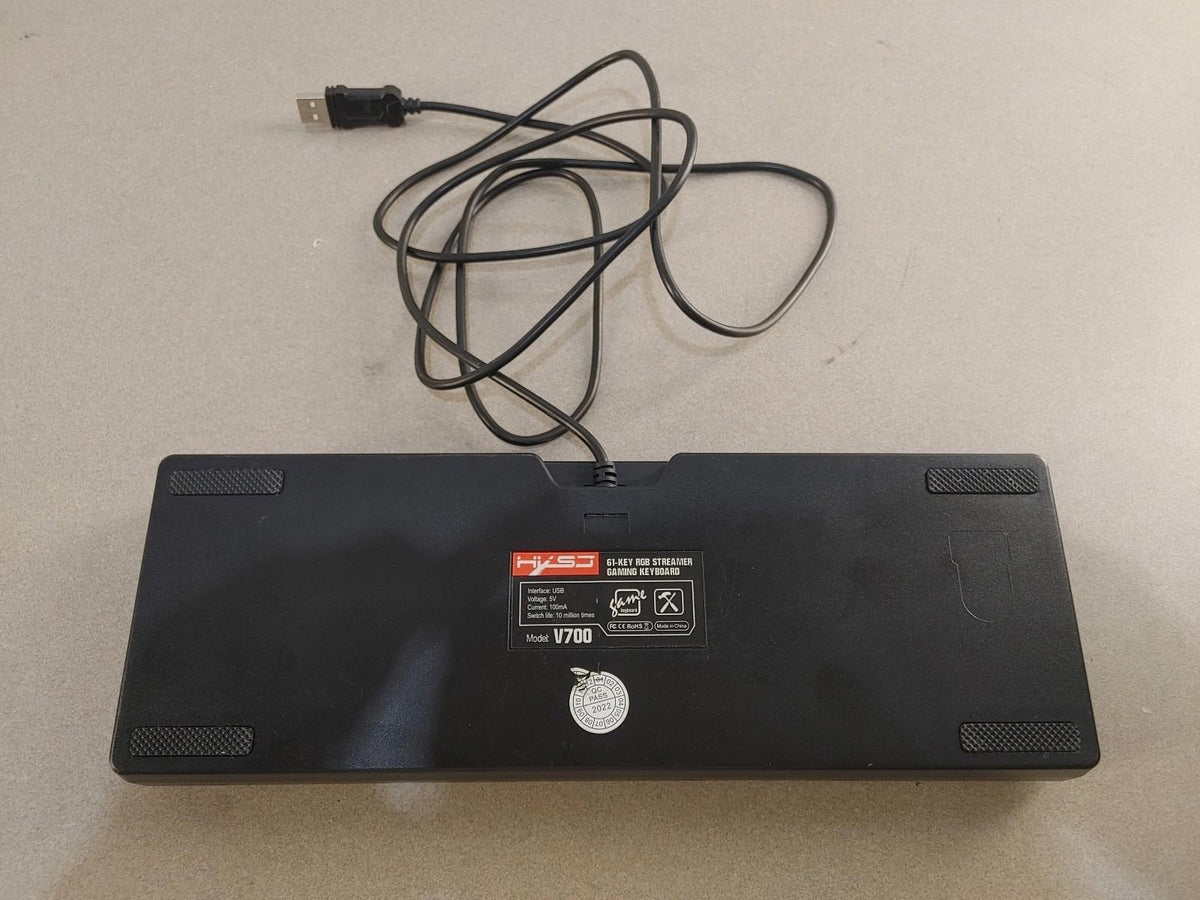 EXCELLENT ÉTAT Clavier USB RGB pour gaming et streaming, sensation mécanique, 60 %, noir