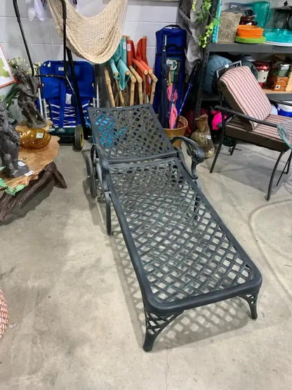 Aluminum Cast Patio Lounge Chair