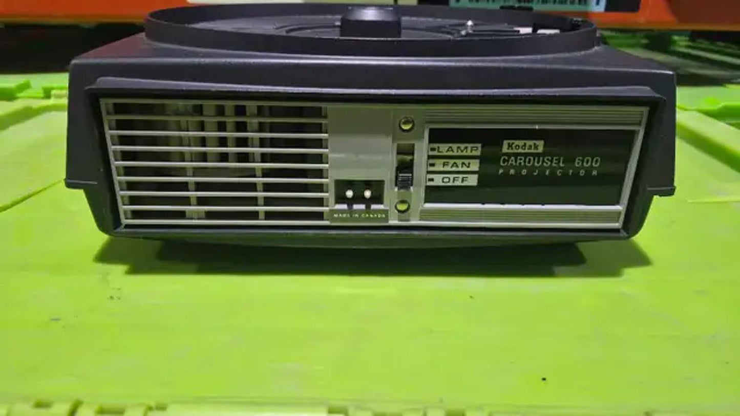 Kodak Carousel 800 Projector