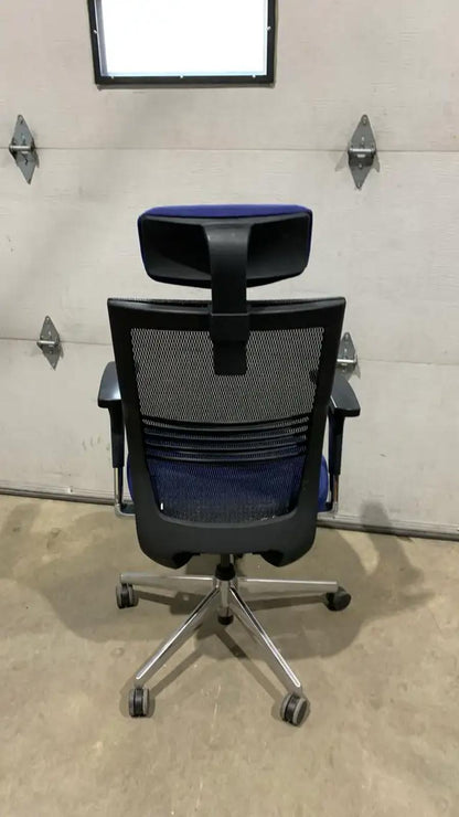 Mesh back Office Chair with Blue Seat