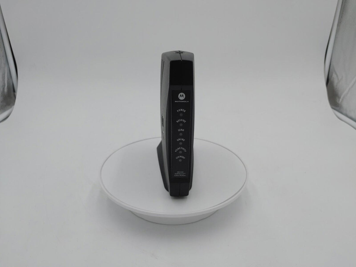 Good Condition Motorola SURFboard Model SB5100 Cable Modem w/PSU Tested Working