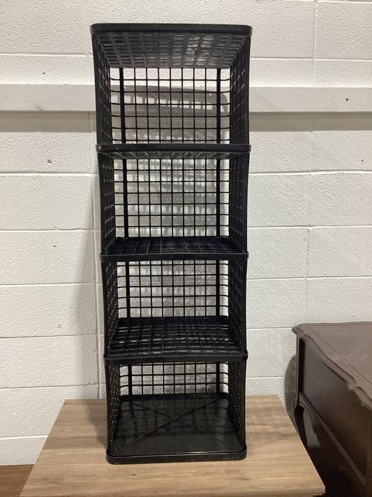 Plastic crate shelving unit