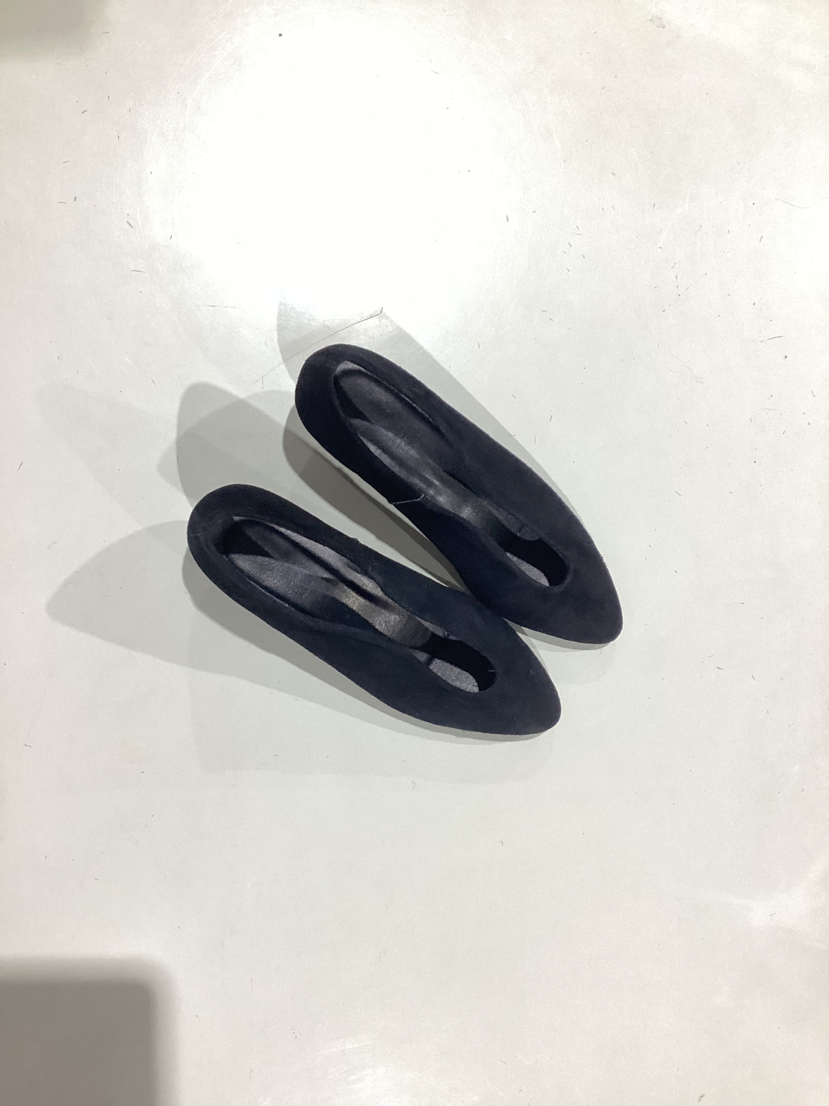 Leather Low -Heeled Pumps