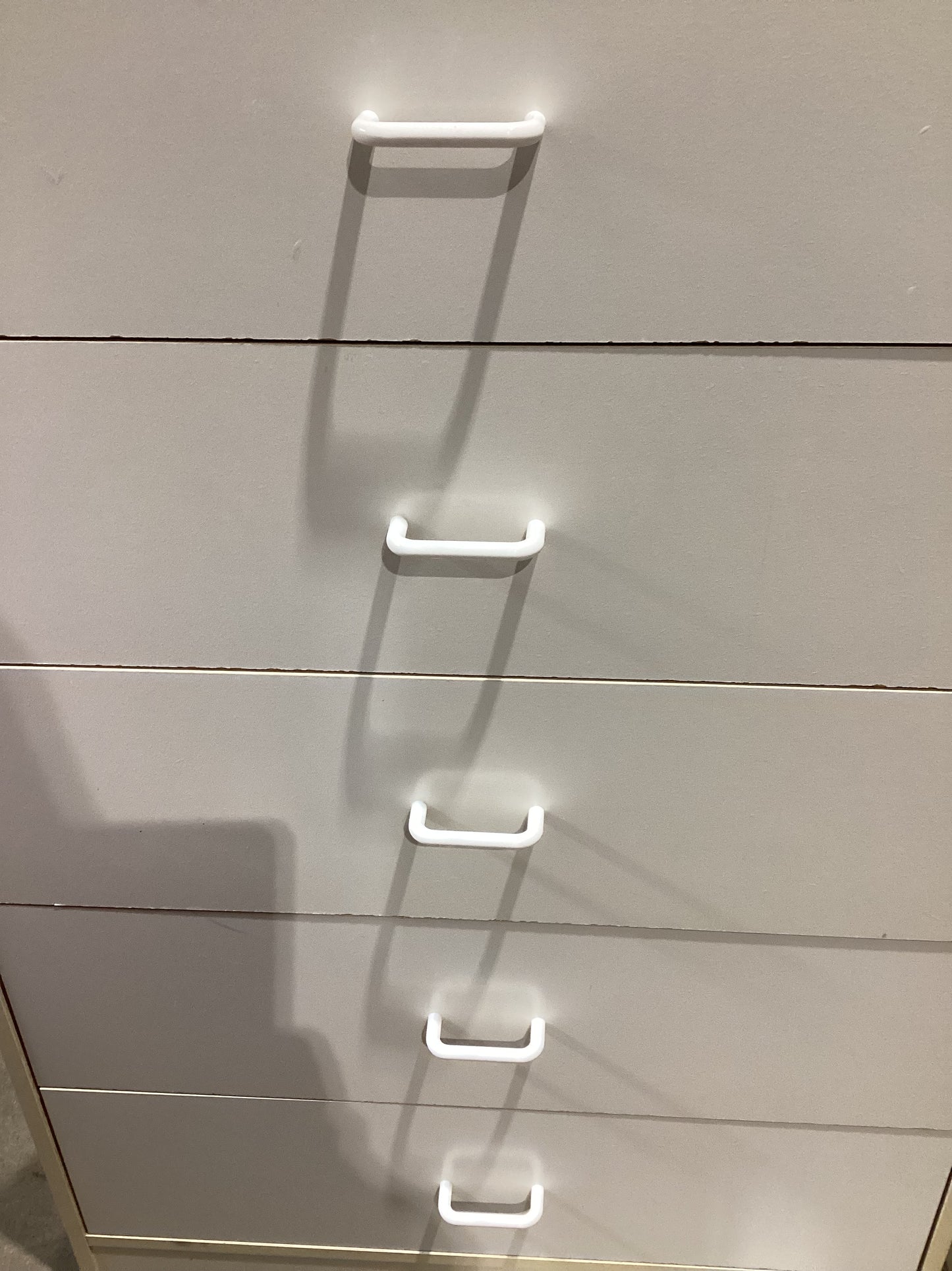 White 5-Drawer Dresser