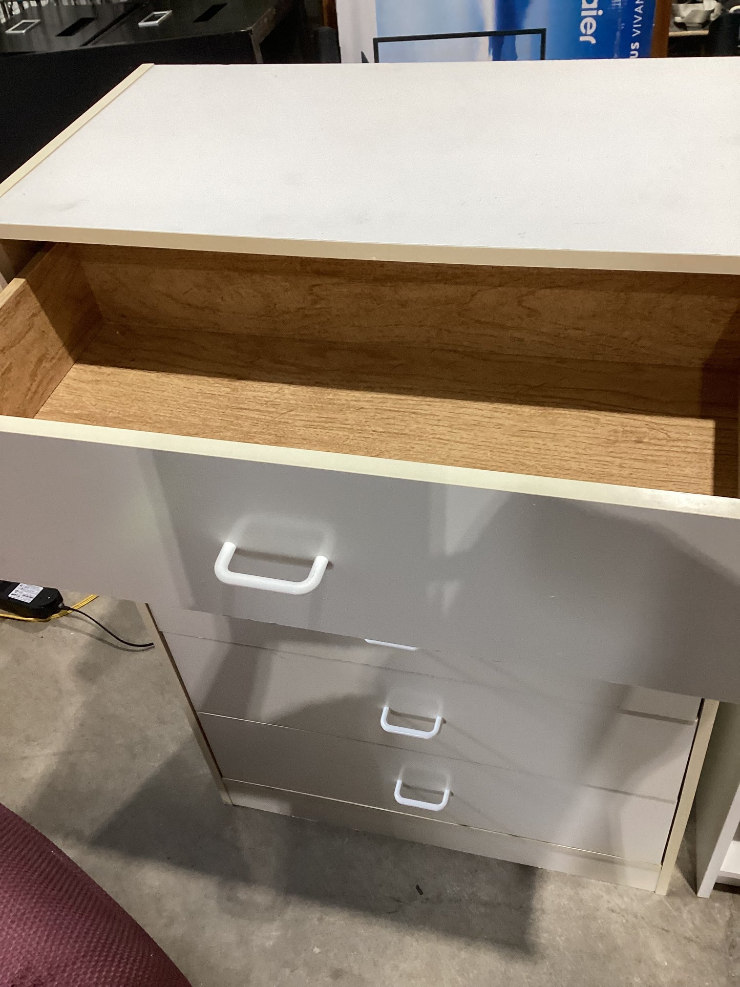 White 5-Drawer Dresser