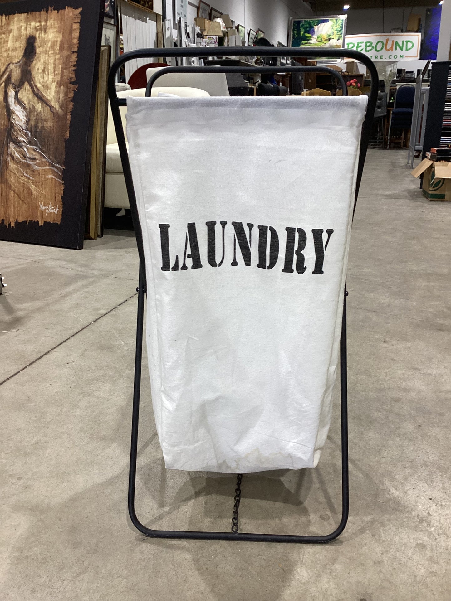 Laundry Hamper with Metal Frame