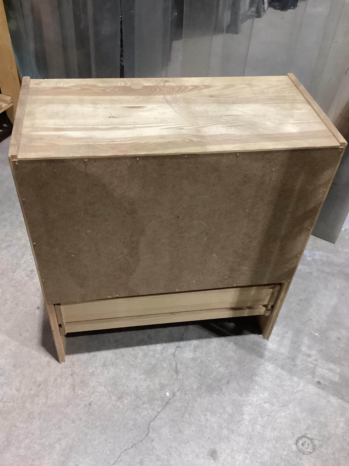 Wooden 3-Drawer Dresser