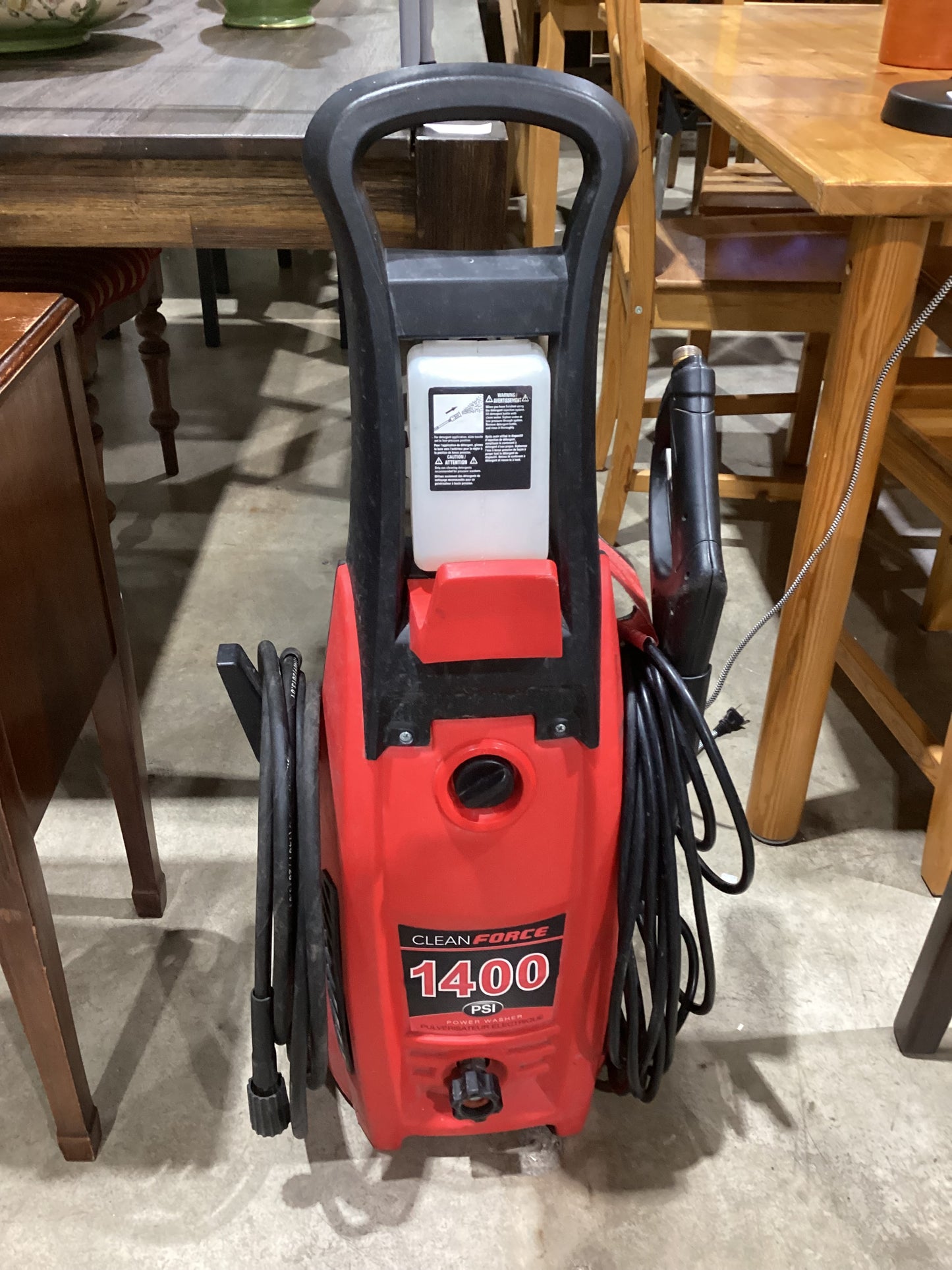 Clean Force 1400 PSI Power Washer