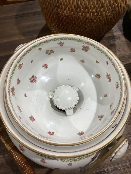 Vintage Floral Ceramic Pot with Lid