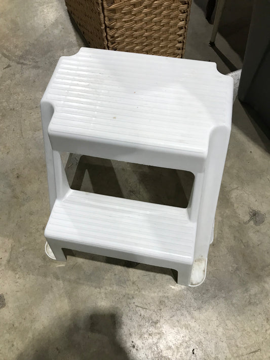 White Plastic 2-Step Stool