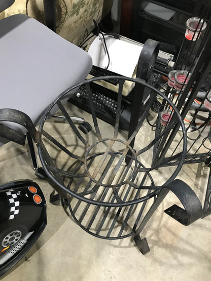 Metal Plant Stand