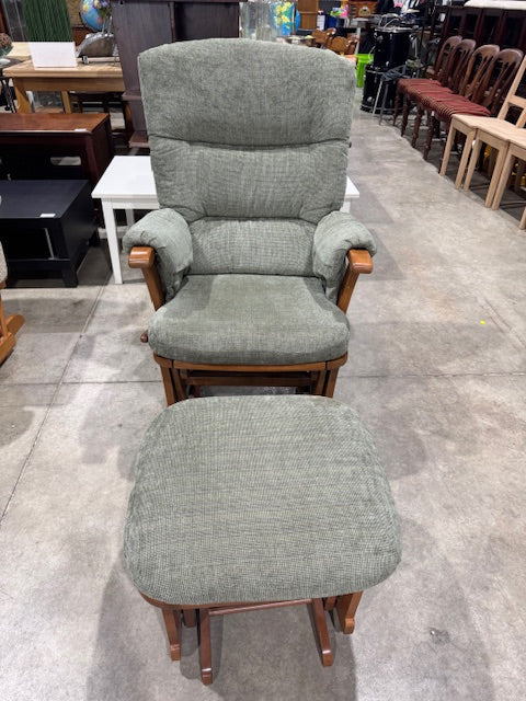 Rocker Chair with Ottoman
