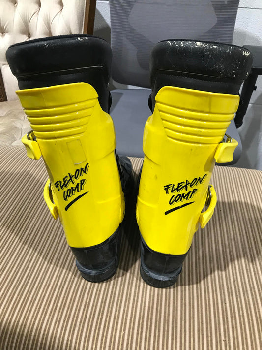 Raichle Flexon Comp Ski Boots (Size 12M)