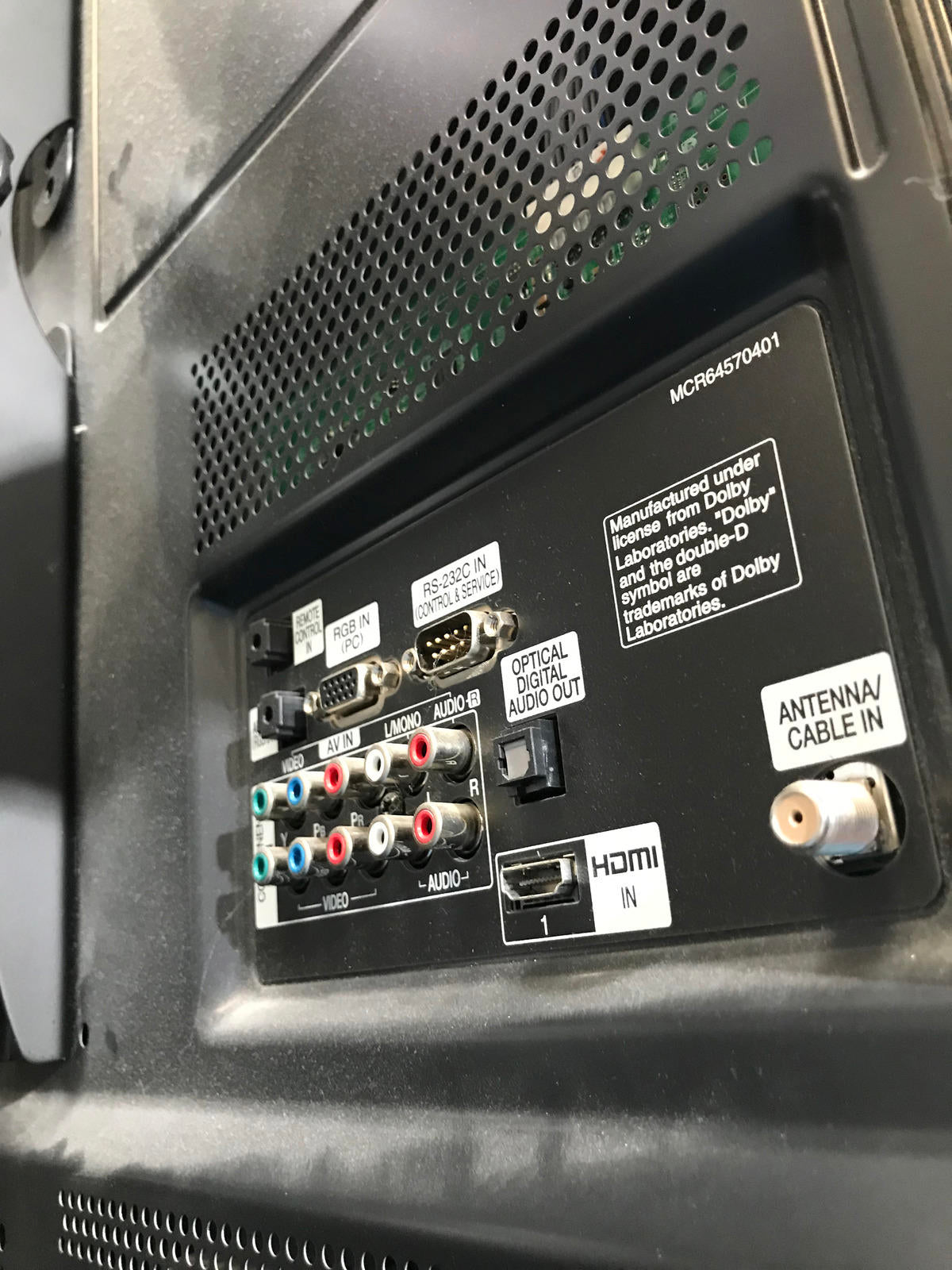 LG 50 inch TV with Extendable Wall Mount