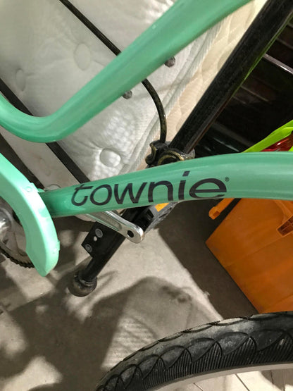 Seafoam Electra Townie Bike