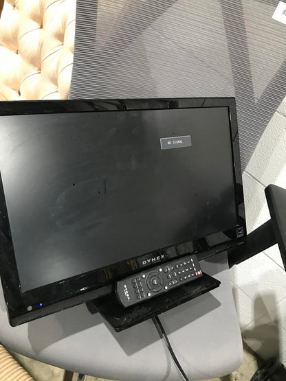 Dynex  21" LCD TV with Remote