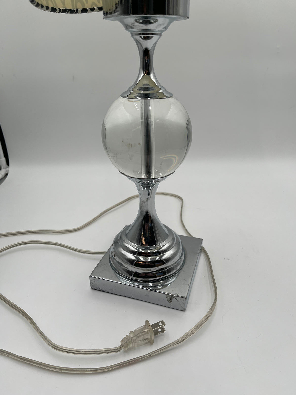 Modern Chrome Clear Glass Ball Table Lamp