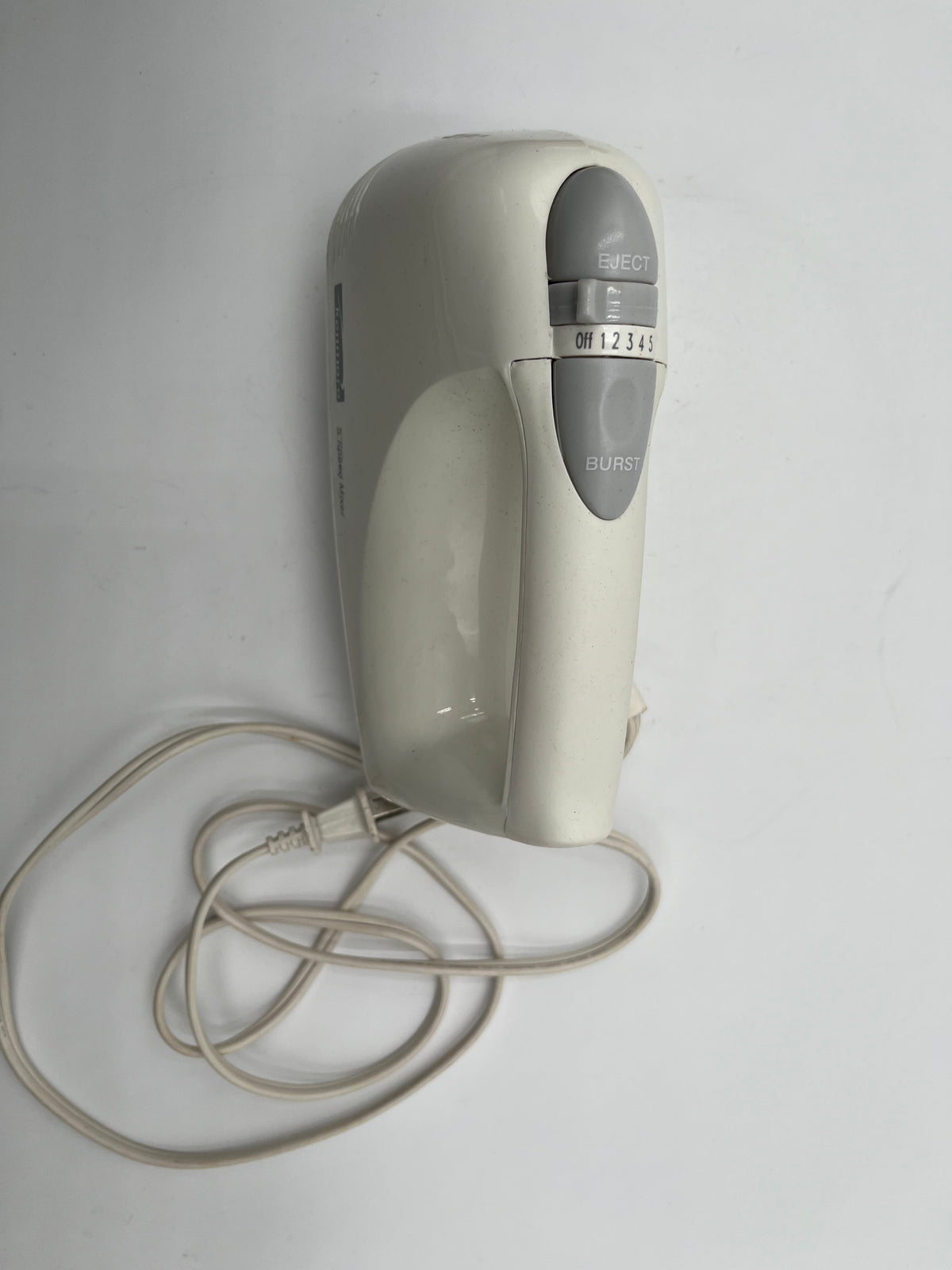Kenmore 5-Speed Hand Mixer White w/ Beaters Dough Hooks Storage Bag