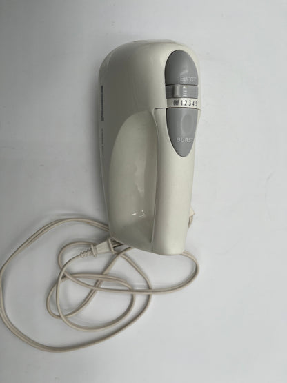 Kenmore 5-Speed Hand Mixer White w/ Beaters Dough Hooks Storage Bag