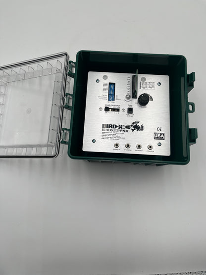 Bird-X BroadBand PRO BB-Pro Electronic Bird Control System Box + 4 Speakers