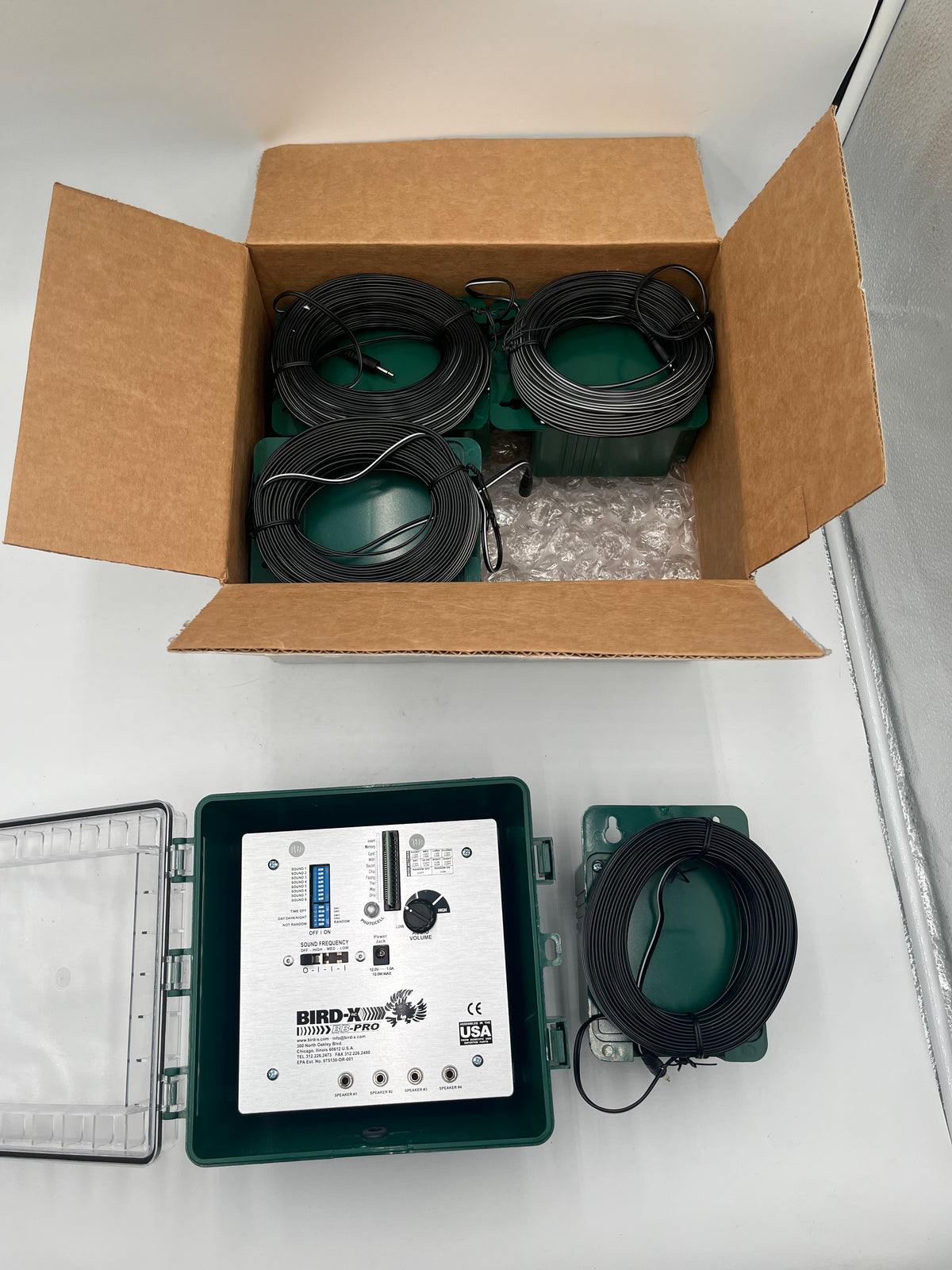 Bird-X BroadBand PRO BB-Pro Electronic Bird Control System Box + 4 Speakers
