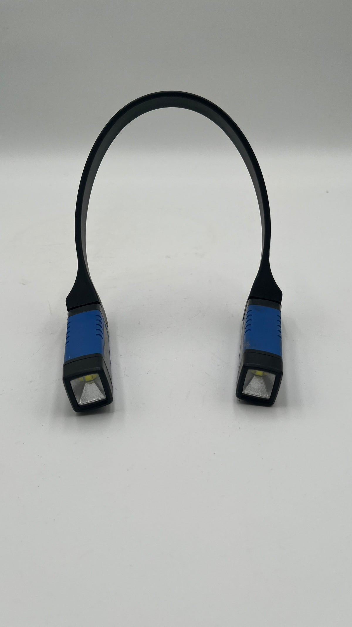 Kobalt Hands Free LED Neck Light Dual Rotating Beams Task Work Light