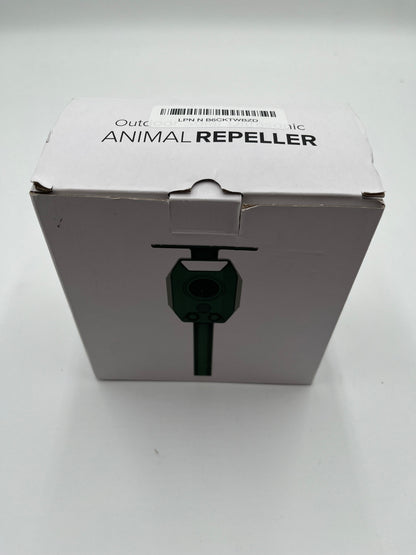 Outdoor Solar Ultrasonic Animal Repeller Motion Sensor Flashing Light