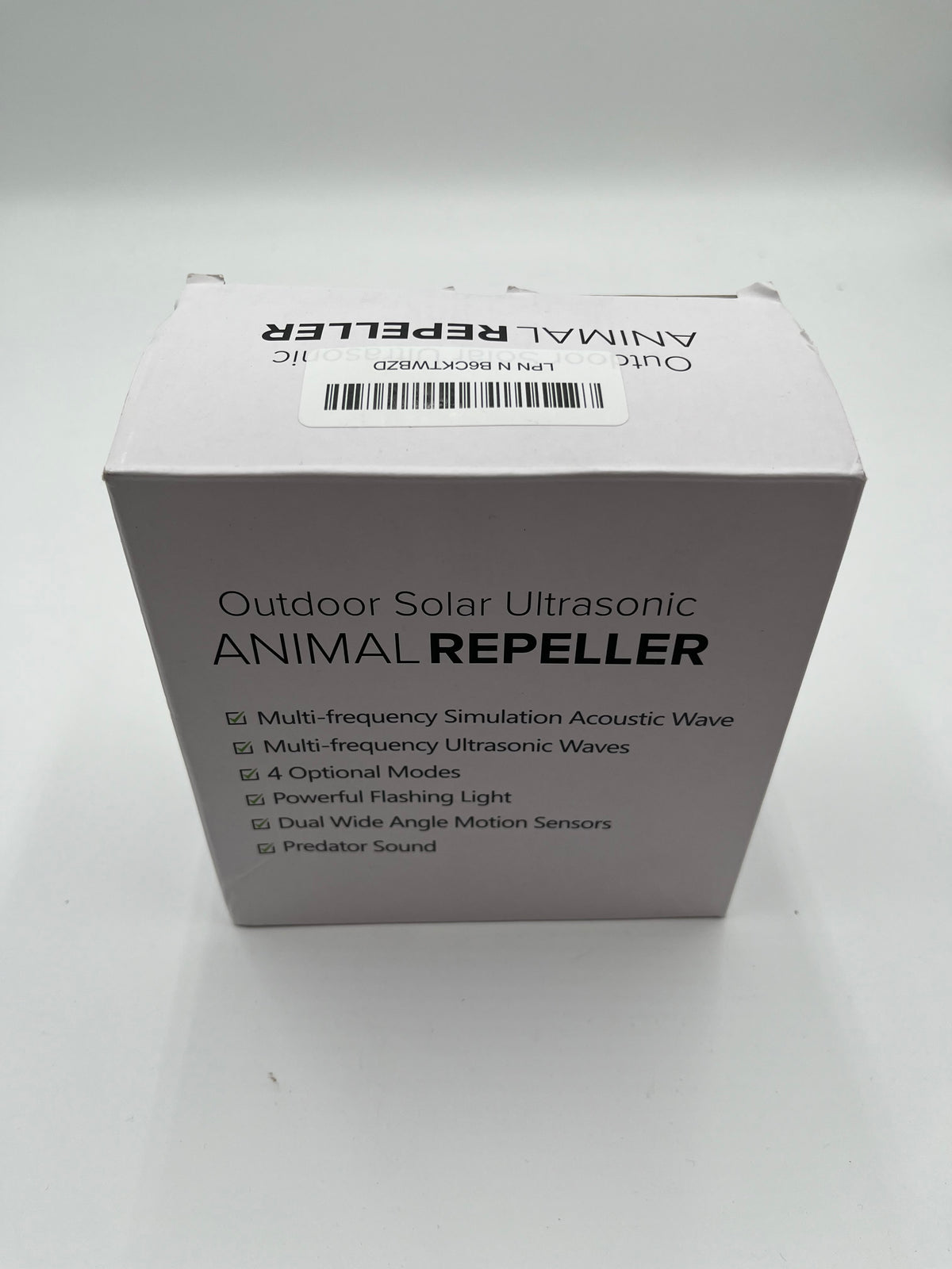 Outdoor Solar Ultrasonic Animal Repeller Motion Sensor Flashing Light