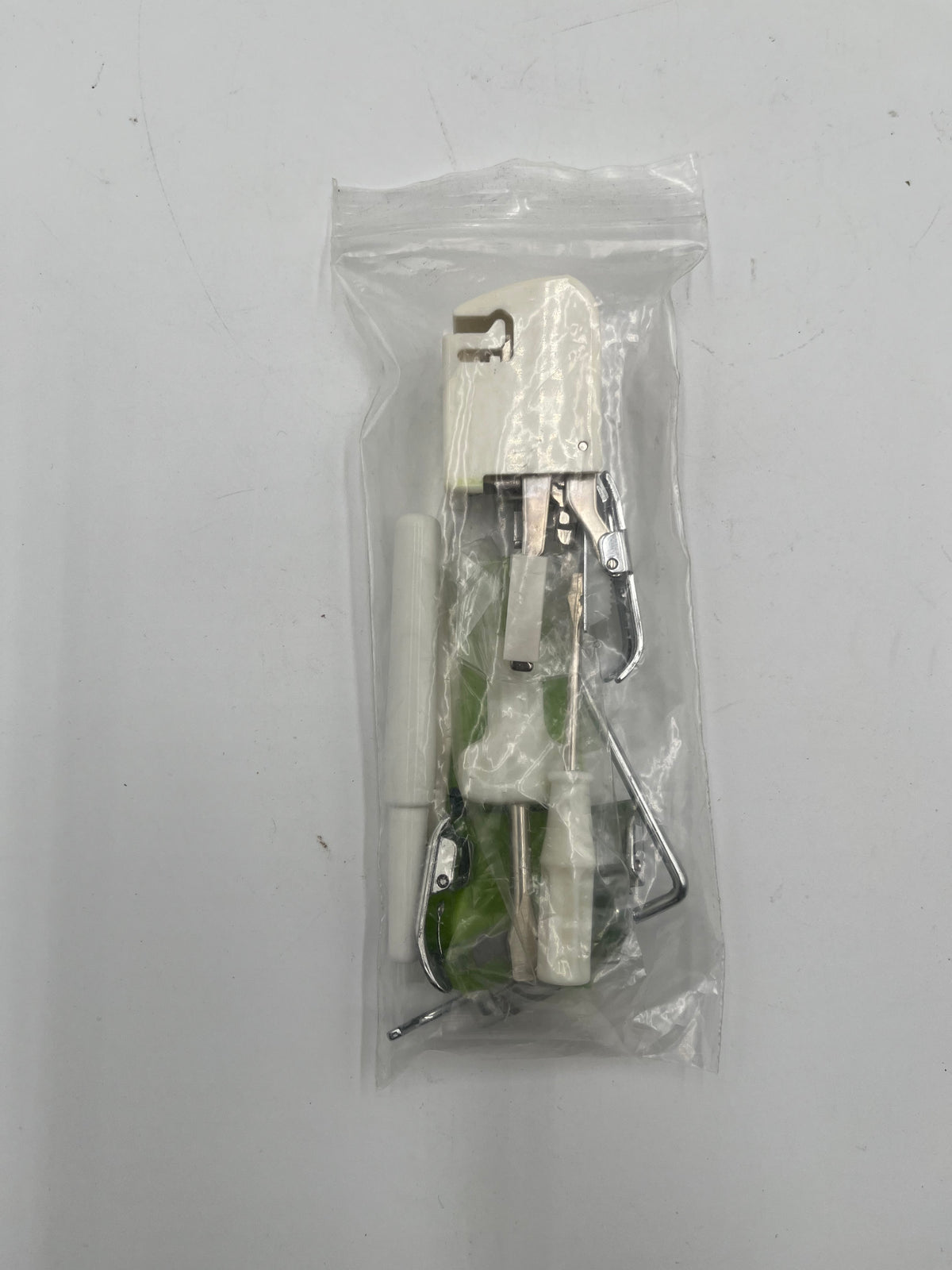 Even Feed Walking Foot Sewing Machine Attachment Kit w Seam Guide Screwdriver
