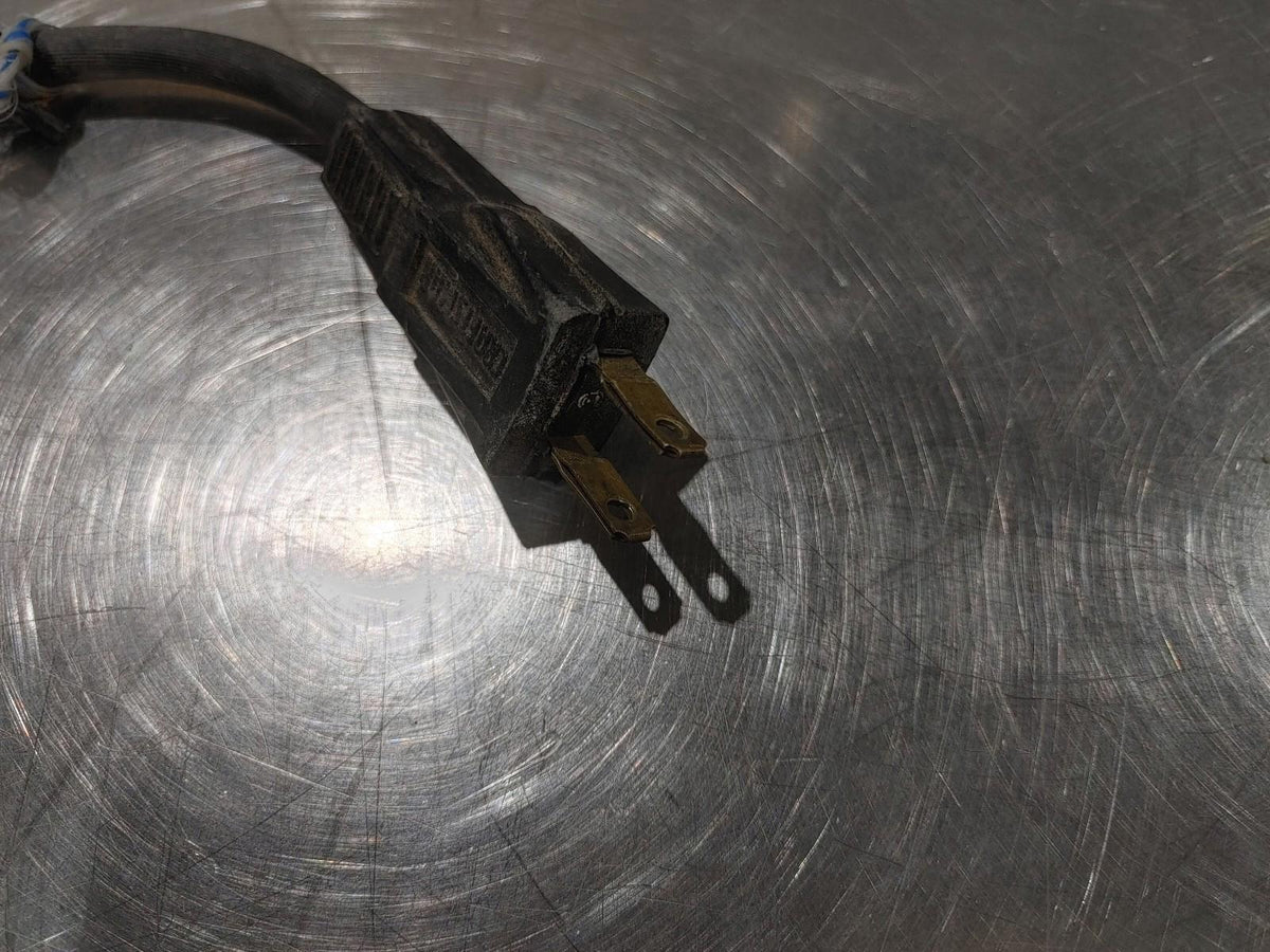 Ponceuse à double mouvement Craftsman avec cordon noir/argentée - Fair FABRIQUÉ AUX ÉTATS-UNIS