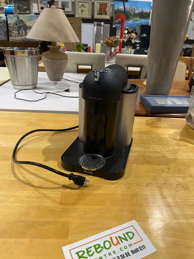 Nespresso breville vertuo coffee machine
