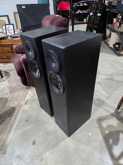 Nuance Advantage Floor Speakers Pair